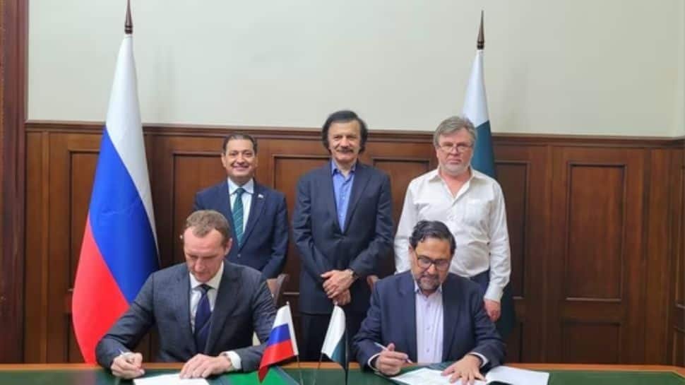 1791155-pakistanrussia.jpg