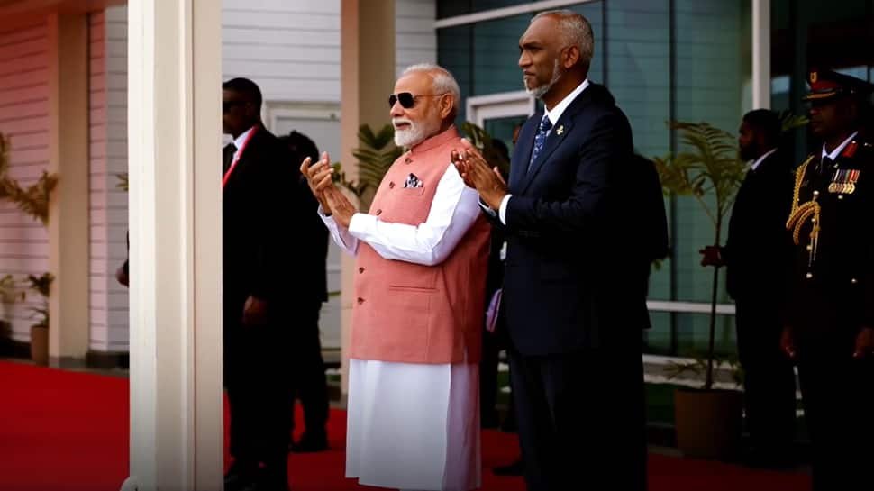1798919-muizzu-modi.jpg