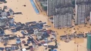 1801408-china-floods.jpg