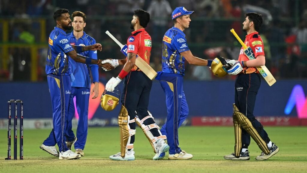 2025-05-26T180321Z_1786493084_UP1EL5Q1E5JL4_RTRMADP_3_CRICKET-IPL-PBKS-MI.JPG