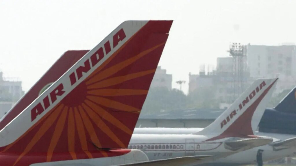 2025-07-04T081551Z_1111825473_RC2JFFA05FYM_RTRMADP_3_INDIA-CRASH-AIRINDIA-SCRUTINY.JPG