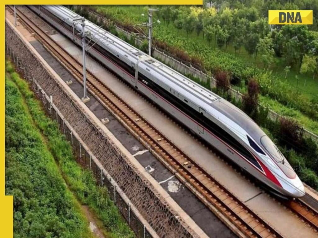 2710865-bullet-trains-1718364158.jpg