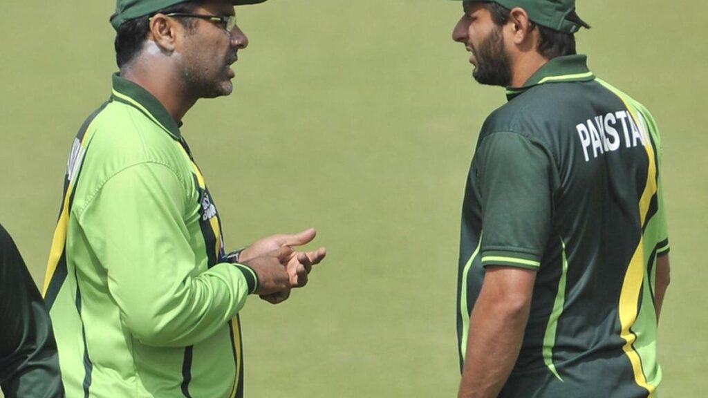 30SSLIVE-AFRIDI.jpeg