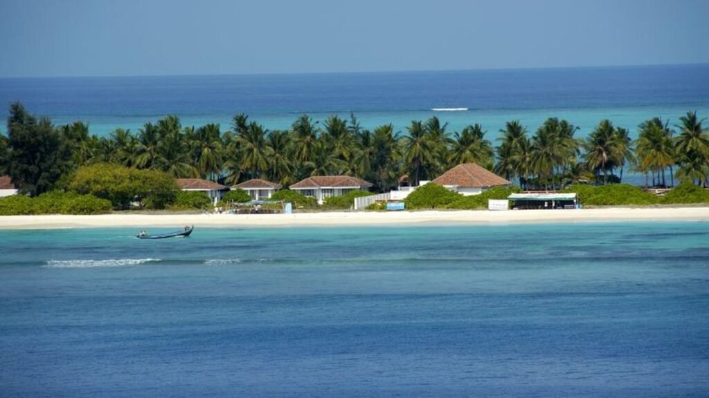 A_beach_side_resort_at_Kadmat_Island_Lakshadweep.jpg