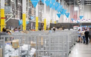 Amazon-Workers.jpg