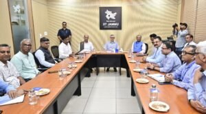CM-Omar-Abdullah-addresses-valedictory-function-of-IIT-Jammus-Summer-School-4.jpeg