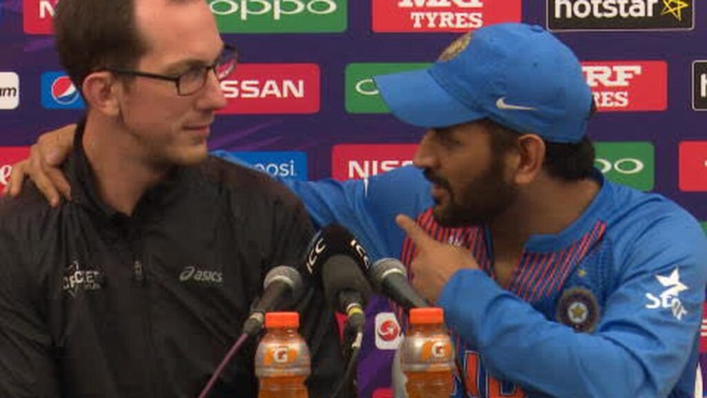 Dhoni-journo.jpeg