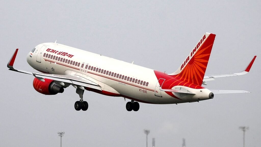 INDIA-CRASH-AIRINDIA-SCRUTINY-0_1750503768640_1752501249991.JPG