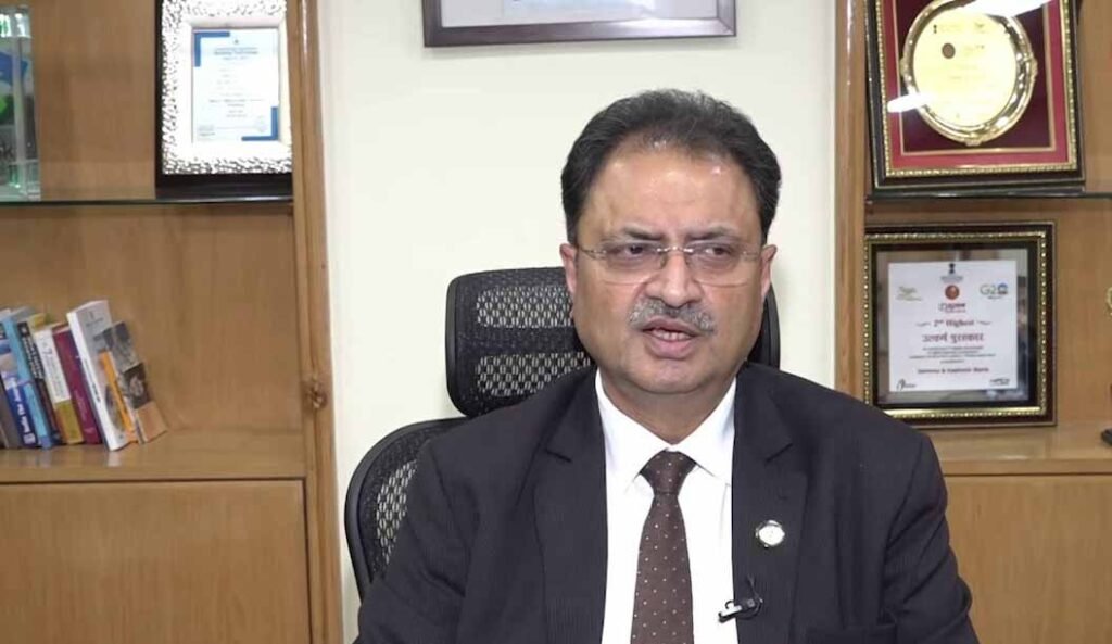 JK-Bank-CEO.jpg