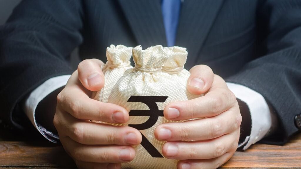 PO23_Money_bag.jpg