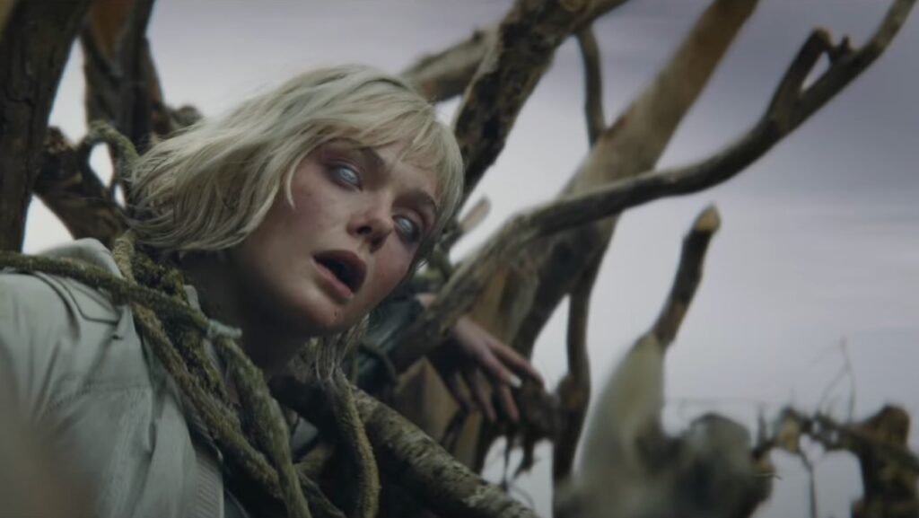Predator-Badlands-Elle-Fanning-Trailer.jpg