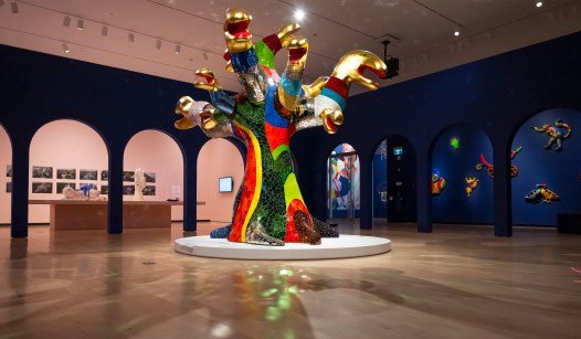 Snake-Lady-by-Niki-de-Saint-Phalle.jpg