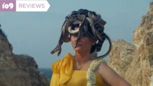 Suzzannareview-1200x675.jpg