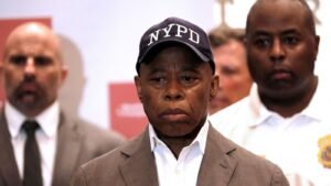 US-SHOOTING-POLICE-CRIME-2_1753907091393_1753907104873.jpg