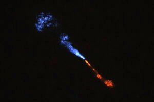 astronomers-capture-th.jpg