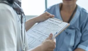 doctor-medical-forms-patient.jpg