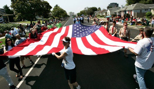 fourth-july-parade-santa-monica.jpg
