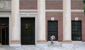harvard-uni.jpg