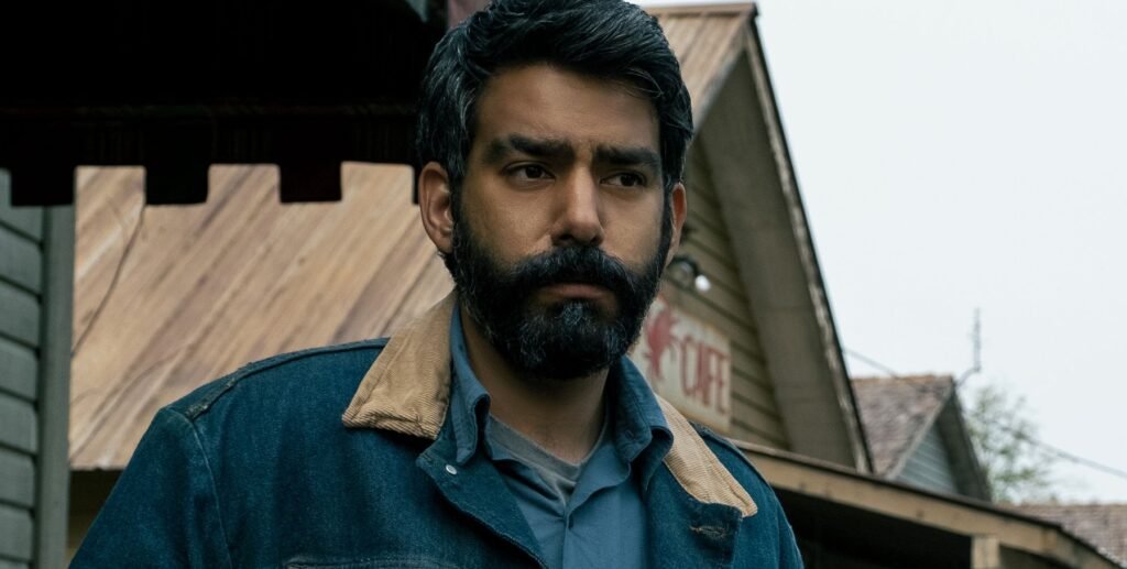 rahul-kohli-in-midnight-mass.jpg