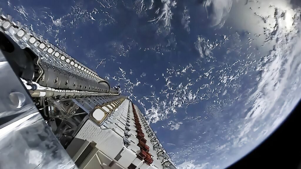 satellite-constellatio.jpg
