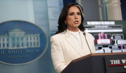 tulsi-gabbard-wh-press.jpg