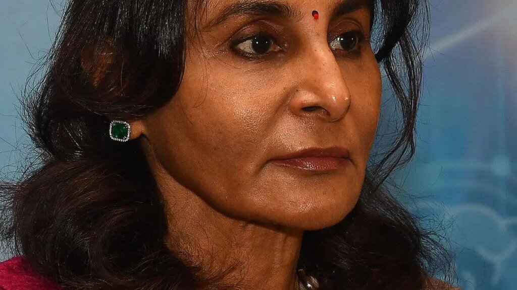 01_Apollo_Suneetha_KVS.jpg