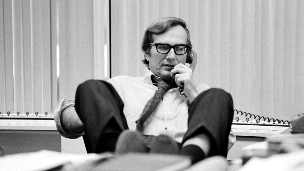 1-Seymour-Hersh-in-his-office-at-the-Washington-bureau-of-The-New-York-Times-1975-The-New-York-Times.jpeg