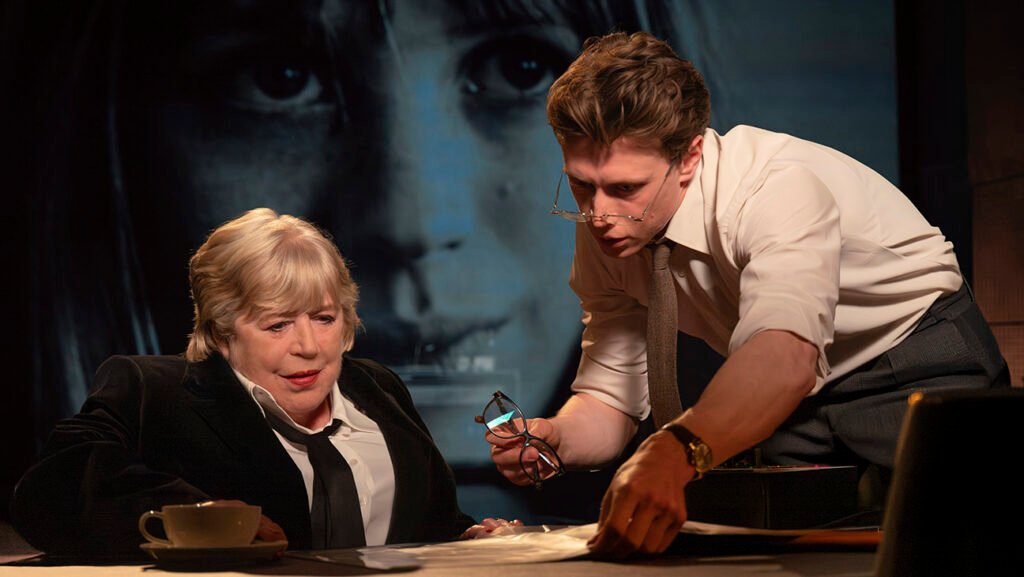 103430-BROKEN_ENGLISH_-_Official_still-H-2025.jpg