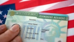 1806633-us-green-card-dignity-bill.jpg