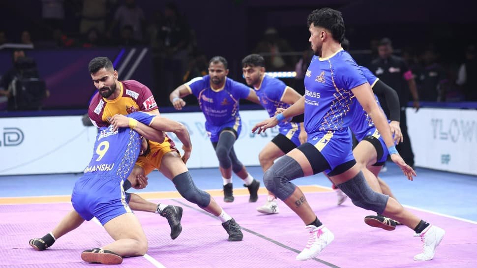 1819888-tamil-thalaivas-secure-close-38-35-win-over-telugu-titans.jpg