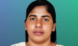 1938485-nimisha-priya.jpg