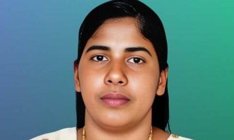 1938485-nimisha-priya.jpg