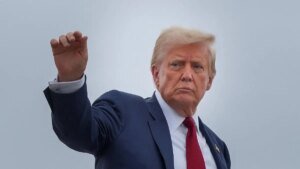 2025-08-01T223503Z_440275446_RC2LYFAKX6VW_RTRMADP_3_USA-TRUMP.JPG