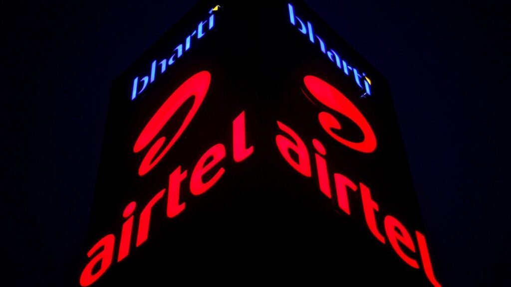 2025-08-05T113856Z_1314833311_RC2Y0GAUVZ3P_RTRMADP_3_BHARTI-AIRTEL-RESULTS.JPG