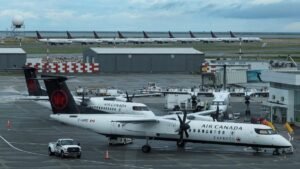 2025-08-16T172125Z_963349348_RC2G8GALK9B6_RTRMADP_3_AIR-CANADA-LABOR.JPG