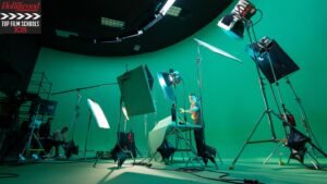 20bob_international_filmschools_image_w-SPLASH-2025.jpg