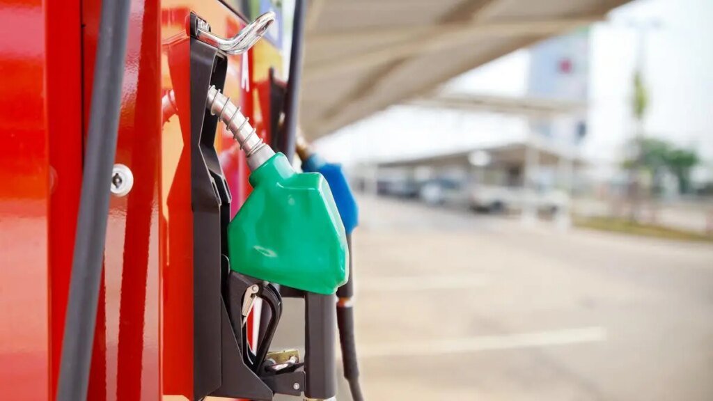 BL19_Think_fuel_pumps.jpg
