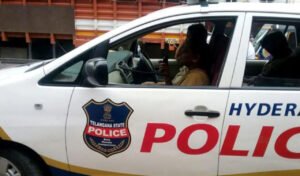 Hyderabad-police-car.jpg