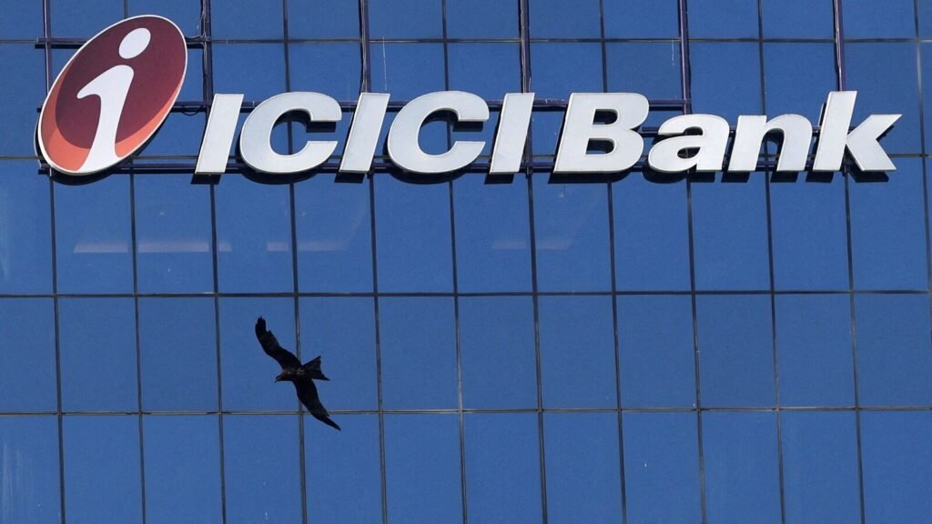 INDIA-BANKS-STOCKS-0_1755264166843_1755264183824.JPG