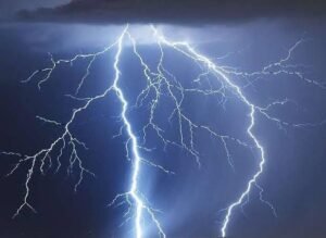 Lightning.jpg