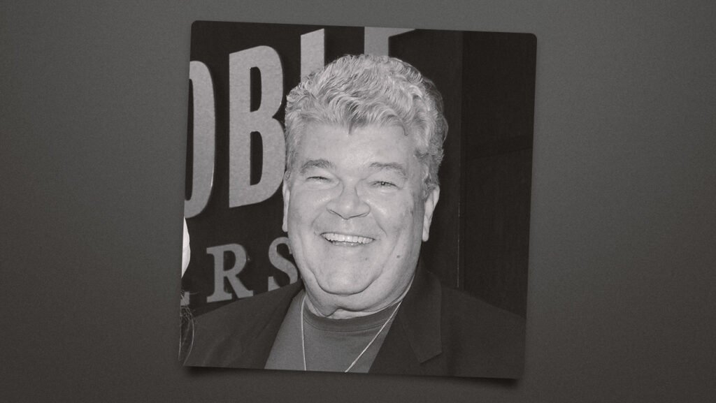 Robert-Charles-Hunter-obit-H-2025.jpg