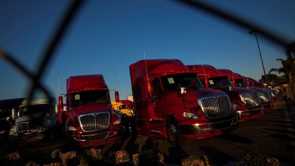 USA-TRUMP-VISAS-TRUCK-0_1755824712666_1755824737069.JPG
