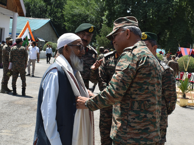 Unsung-Hero-Honoured-Porter-Noor-Mohammad-Forgotten-Sacrifice-in-1965-War-Recognised-After-Six-Decad.png