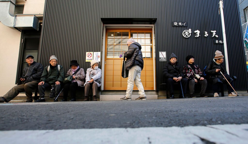 elderly-japan.jpg