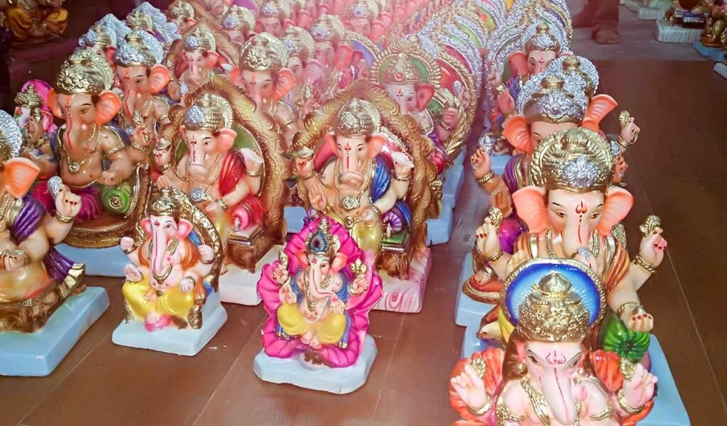 ganesh-idols.jpg