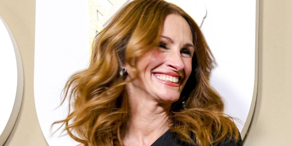 julia-roberts-at-the-50th-cesar-film-awards-press-room.jpg