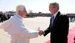 pope-benedict-president-bush.jpg