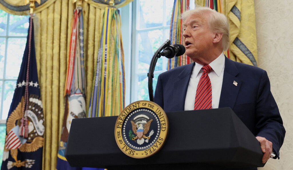 trump-oval-office-2.jpg
