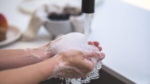washing_hands_1686822230618_1755031309126.jpg