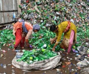 women-picking-plastic-bottles-sewer-garbage-storm-water-bangladesh-hg.jpg